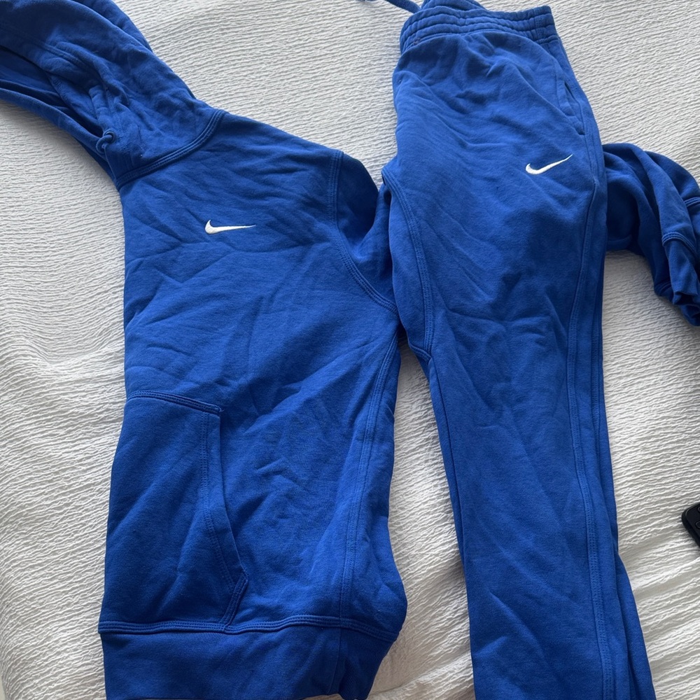 Nike Royal Blue Sweatpants & Hoodie Set